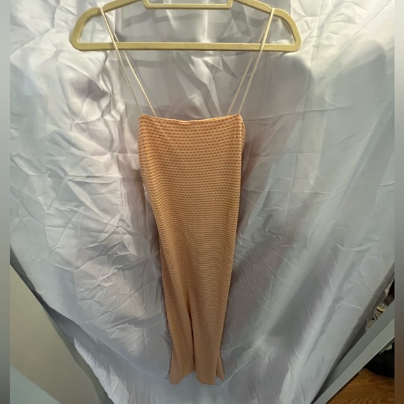 Dress - Picture 3 of 5